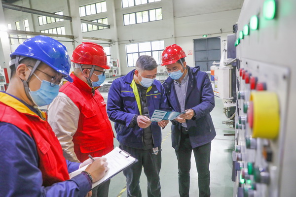 浙江寧波供電：春節(jié)企業(yè)不停產(chǎn)，供電服務(wù)“不打烊”