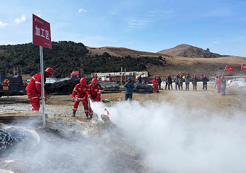 中國安能第二工程局四川涼山項(xiàng)目部開展防火、防汛、防地質(zhì)災(zāi)害綜合演練