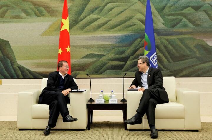 錢智民會見中國燃?xì)舛戮种飨?、總裁劉明輝