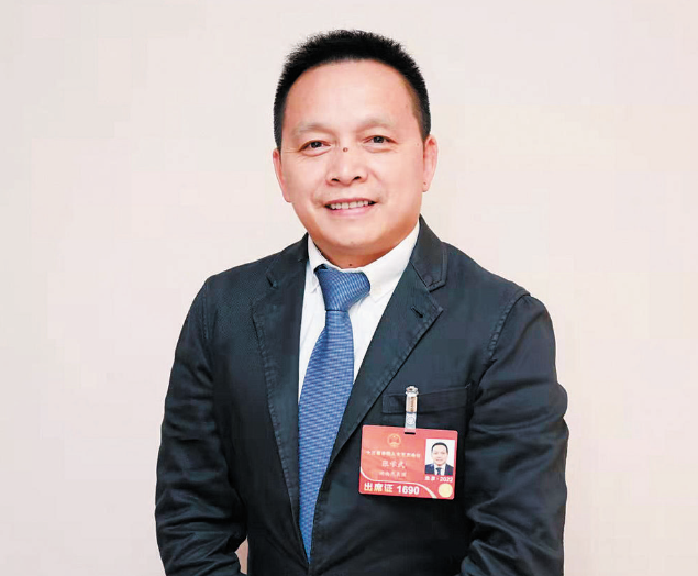【兩會(huì)】以優(yōu)質(zhì)高效的供電服務(wù)助力經(jīng)濟(jì)社會(huì)發(fā)展——訪全國(guó)人大代表、鹽津鋪?zhàn)邮称饭煞萦邢薰径麻L(zhǎng)張學(xué)武