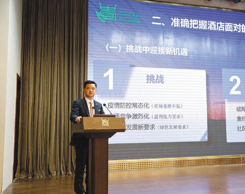 全身心投入，服務保障有溫度——記國家電網(wǎng)公司特等勞模楊艷勇
