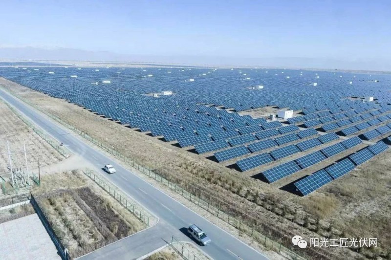 面積接近一個新加坡！青海塔拉灘光伏電站照亮“陽光之路”