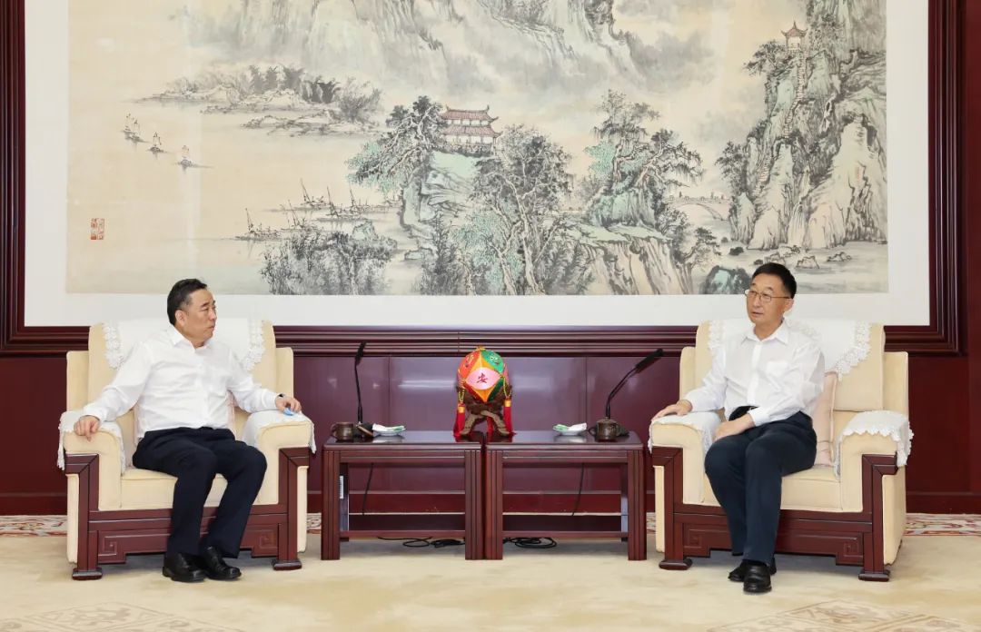 宋海良拜會廣西壯族自治區(qū)黨委書記劉寧、自治區(qū)主席藍(lán)天立