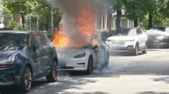 起火事件頻發(fā)，夏日高溫下新能源汽車還安全嗎