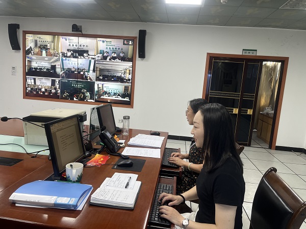 國慶我在崗，服務(wù)不打烊