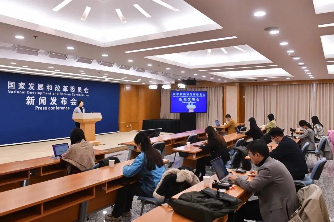 國家發(fā)展改革委：加快建設(shè)核電、水電項目