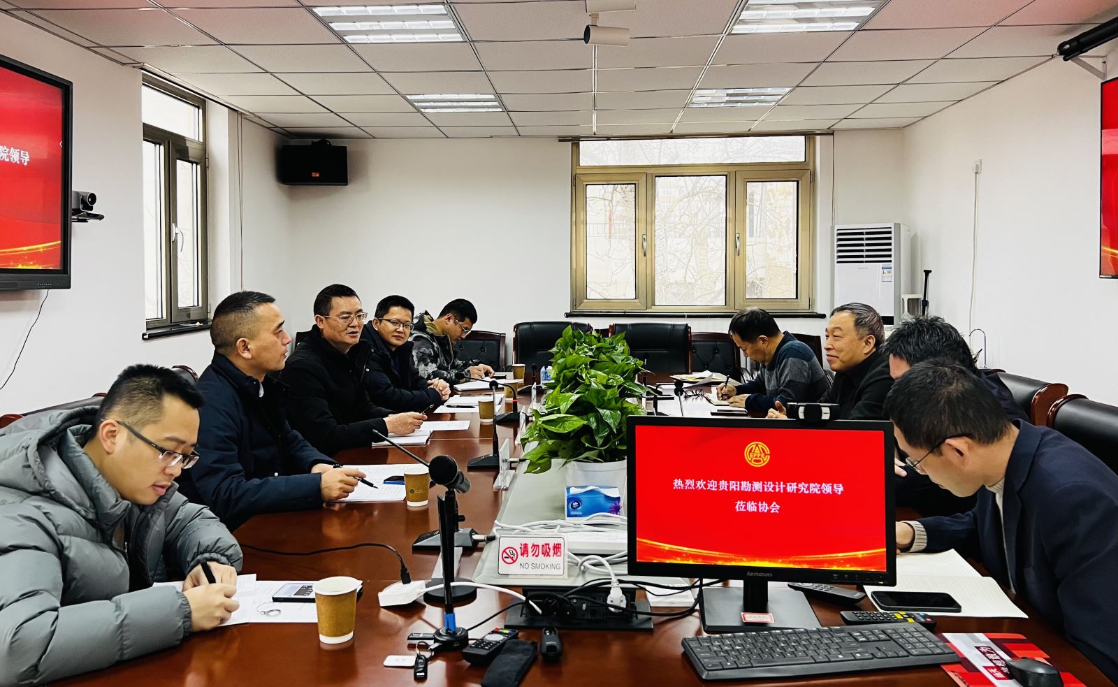 中國電力規(guī)劃設(shè)計協(xié)會李愛民與中國電建貴陽院、國網(wǎng)江蘇電力設(shè)計咨詢公司領(lǐng)導座談交流