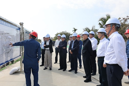 華能集團(tuán)外部董事到海南分公司及昌江、石島灣核電基地調(diào)研