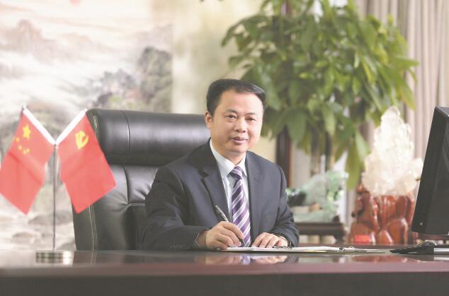 全國人大代表、天能控股集團(tuán)有限公司董事長張?zhí)烊危喊l(fā)揮科技創(chuàng)新主力軍作用 推動(dòng)儲(chǔ)能產(chǎn)業(yè)高質(zhì)量發(fā)展