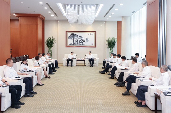 華能集團(tuán)黨組書記、董事長溫樞剛會(huì)見山西省委常委、太原市委書記韋韜