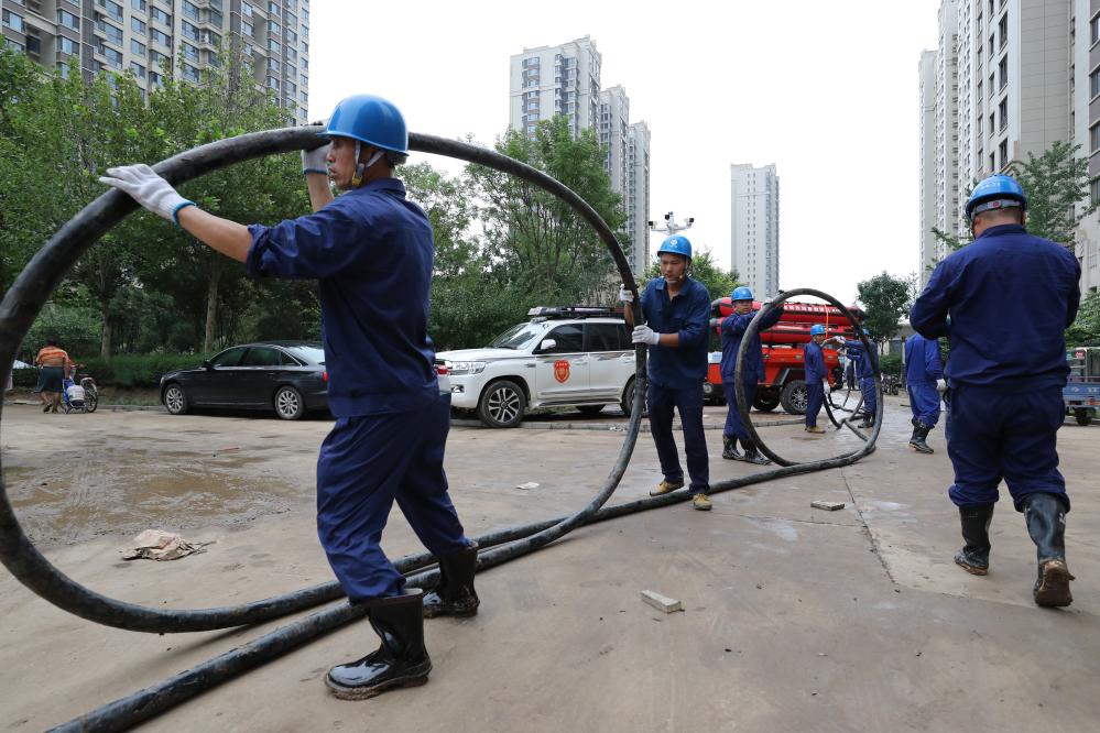 電來了，光就來了——河北涿州加快電力設(shè)施搶修見聞