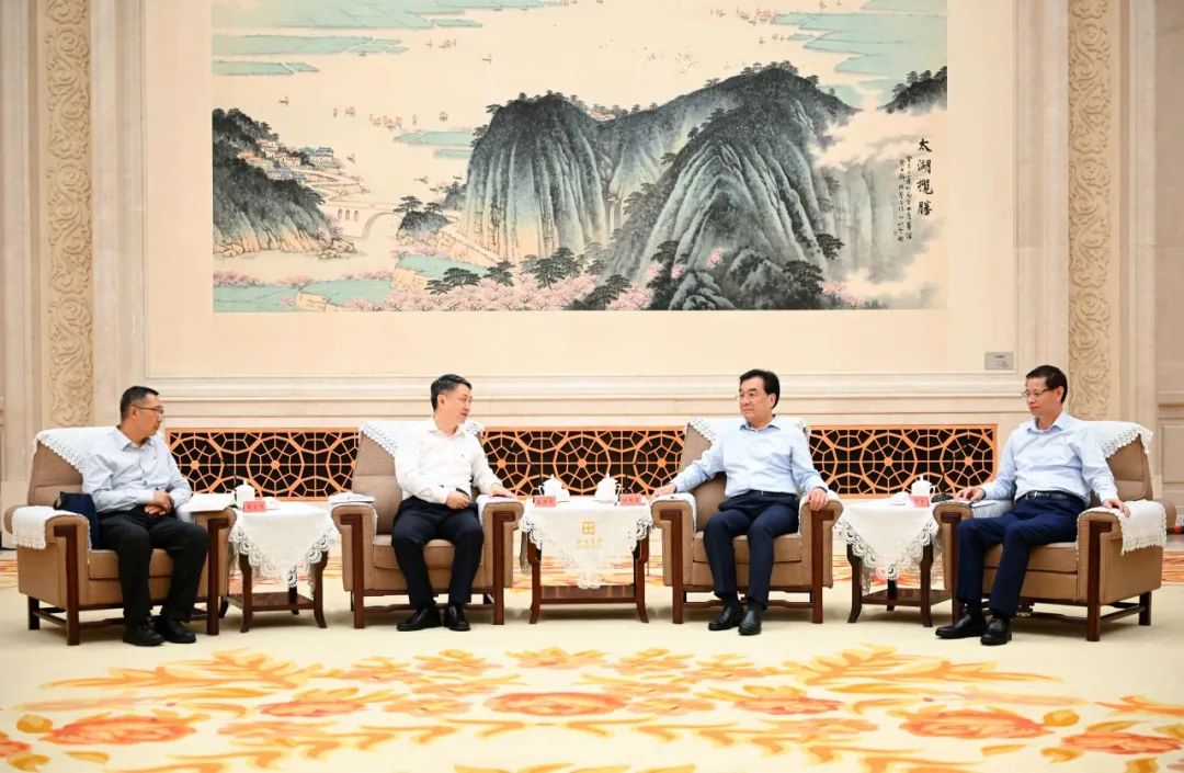 華能集團(tuán)黨組書記、董事長(zhǎng)溫樞剛拜會(huì)江蘇省委書記信長(zhǎng)星、省長(zhǎng)許昆林