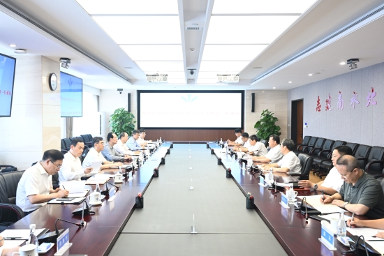 中國電建黨委書記、董事長丁焰章與中國南水北調(diào)集團黨組書記、董事長蔣旭光會談
