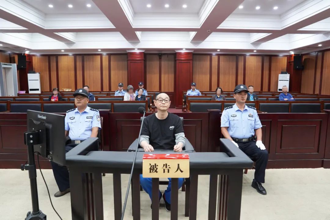 貴州電網(wǎng)有限責任公司原黨委委員、工會主席張帆受賄案一審宣判