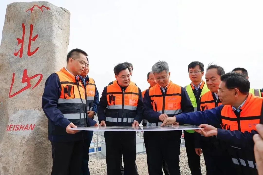 甘肅省委書記、省人大常委會主任胡昌升赴中國北山地下實(shí)驗(yàn)室建設(shè)工程現(xiàn)場調(diào)研