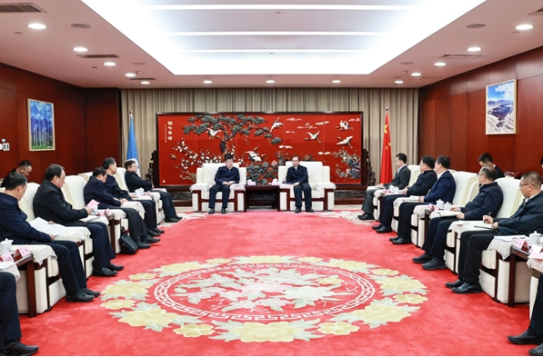 江毅會見內蒙古自治區(qū)黨委常委、常務副主席黃志強