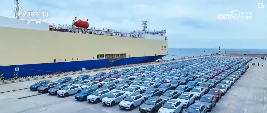 國(guó)產(chǎn)新能源車(chē)“出?！薄凹肌毙刑煜?再亮“黑科技”