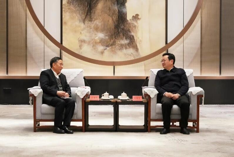 中國能建黨委書記、董事長宋海良拜會河北省委常委，雄安新區(qū)黨工委書記、管委會主任張國華并開展實地考察