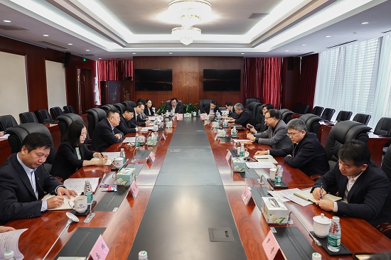 華能集團(tuán)總經(jīng)理、黨組副書記鄧建玲拜訪中國進(jìn)出口銀行黨委副書記、行長任生俊